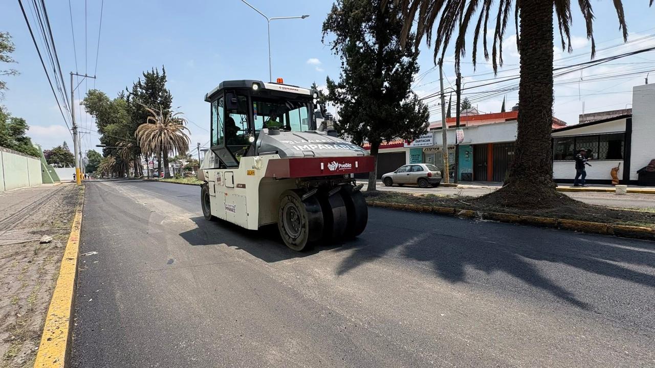 Imagen principal del artículo Fortalece Pepe Chedraui vialidades con el Tren Capitalino de Pavimentación