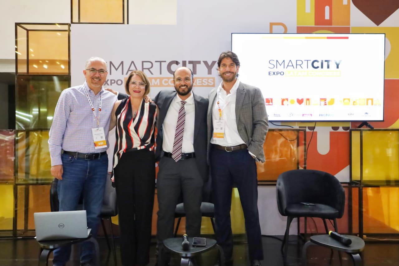 Imagen principal del artículo Gobierno de Pepe Chedraui presenta  herramienta digital “INKLUSION” durante el Smart City 2026
