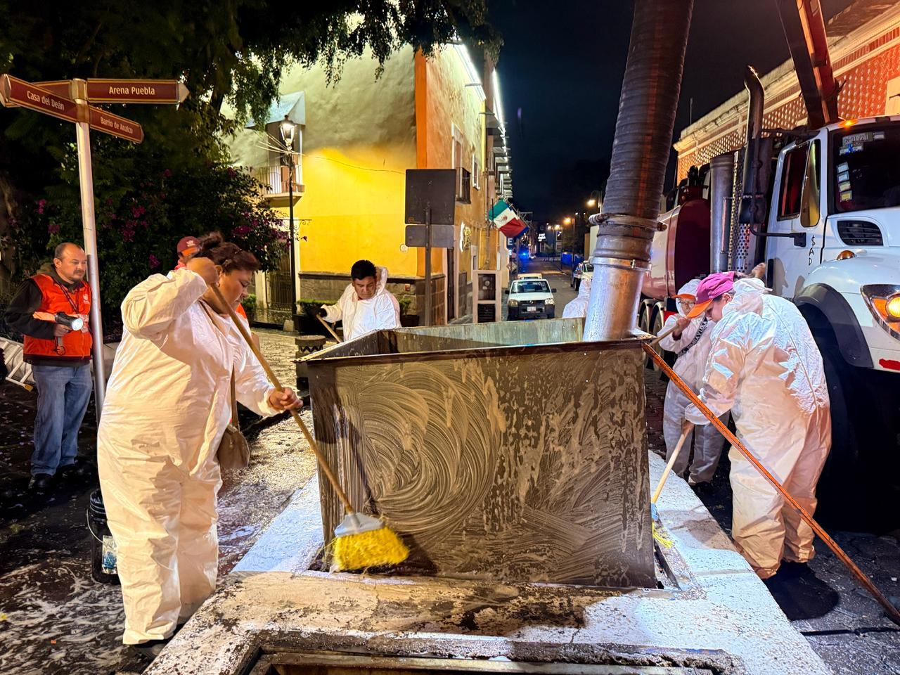 Imagen principal del artículo Realiza Gobierno de Pepe Chedraui mantenimiento y limpieza de contenedores soterrados en Los Sapos y Teatro Principal