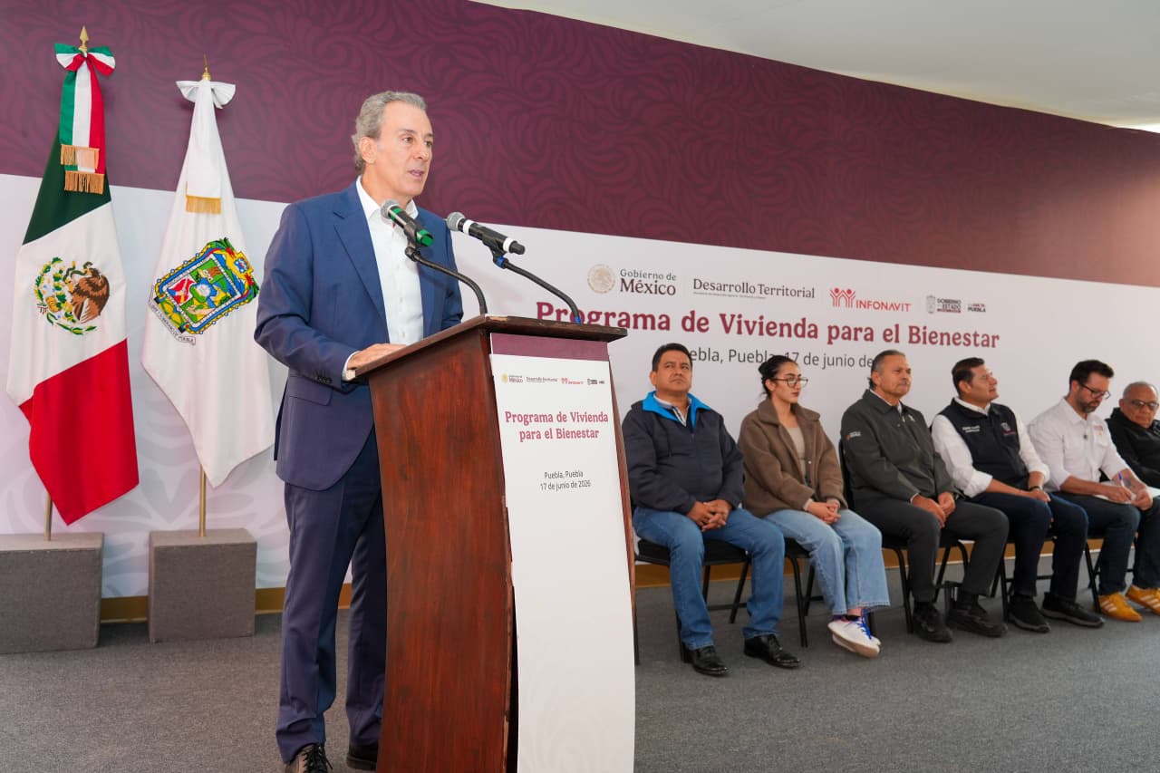 Imagen principal del artículo Armenta y Chedraui entregan beneficios del Programa de Vivienda para el Bienestar en Puebla