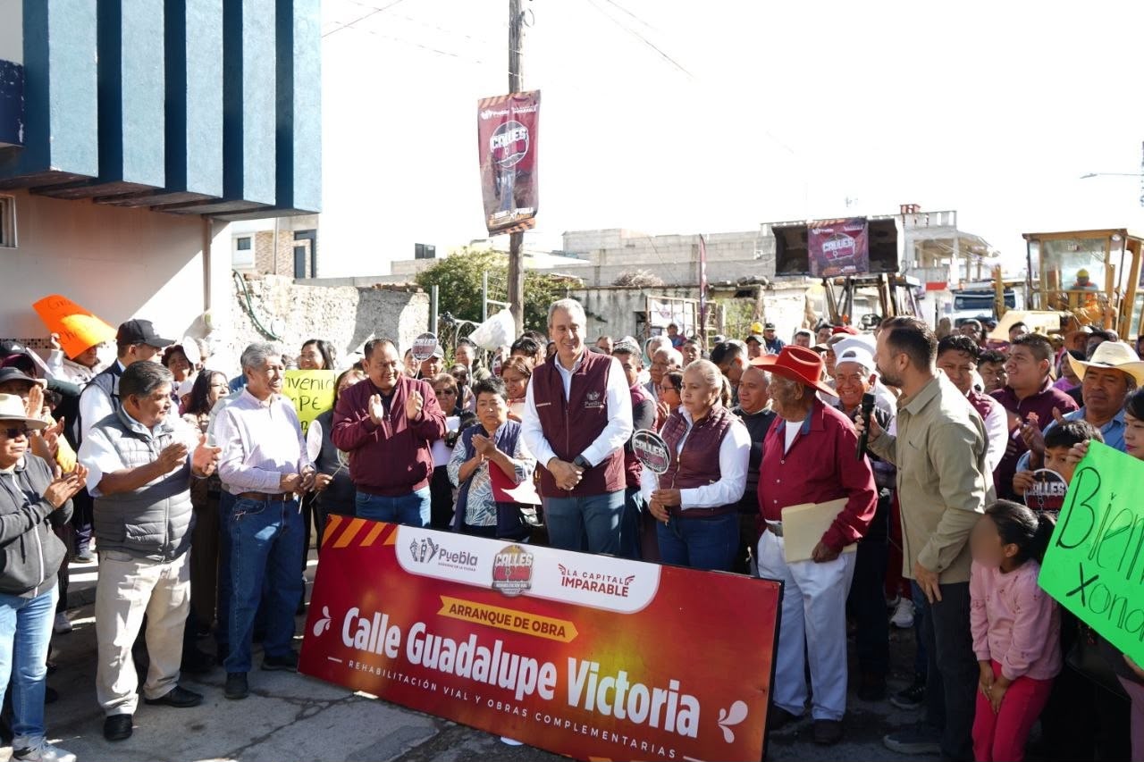 Imagen principal del artículo Inicia Pepe Chedraui obras de rehabilitación vial en la Junta Auxiliar de Santa María Xonacatepec