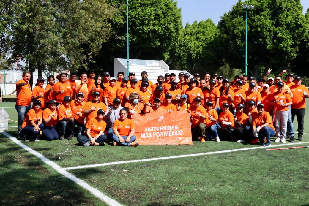 Imagen principal del artículo Gobierno de Pepe Chedraui y Home Depot unen esfuerzos para rehabilitar espacios deportivos