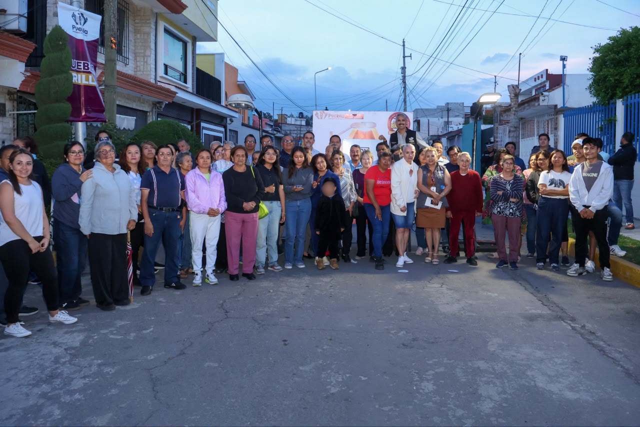 Imagen principal del artículo Con Puebla Brilla, Gobierno de Pepe Chedraui moderniza al 100 por ciento alumbrado público en Galaxia Bosques de Amalucan