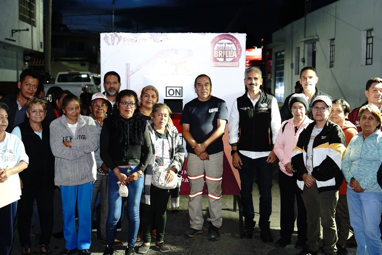 Imagen principal del artículo Entrega Gobierno de Pepe Chedraui 77 luminarias con LED en 20 de Noviembre y La Loma