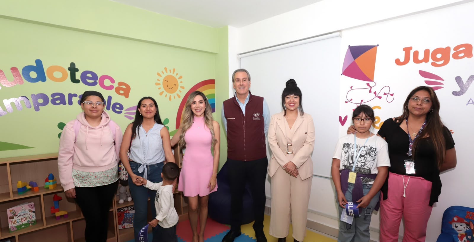 Imagen principal del artículo Pepe Chedraui inaugura ludoteca, sala de lactancia y espacios de atención psicológica para el bienestar de las mujeres