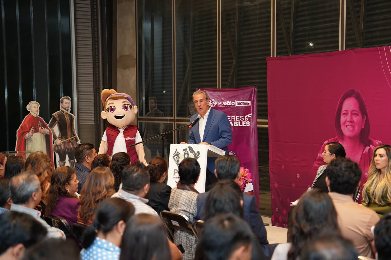 Imagen principal del artículo Pepe Chedraui entregó certificaciones para profesionalizar y reconocer el trabajo de cuidados